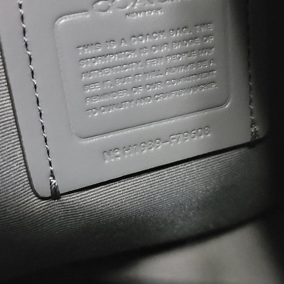 Coach leather handbag - Picture 2 of 10